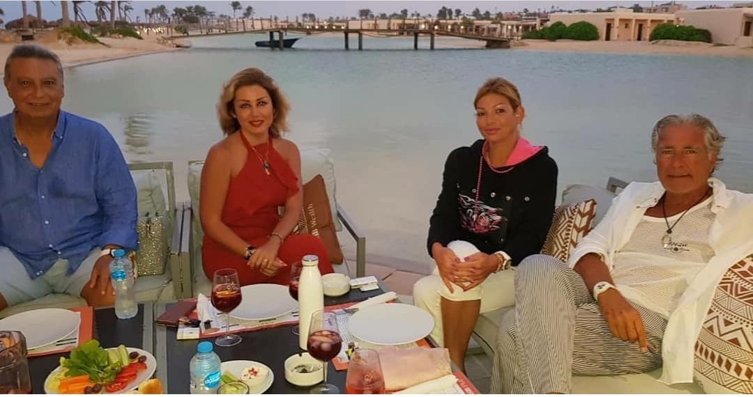 مصطفى فهمي وزوجته