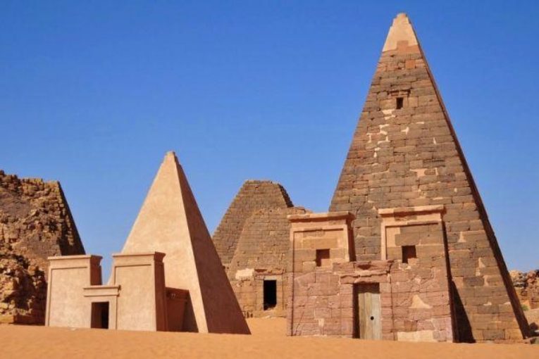 آثار مدينة المروى السودانية