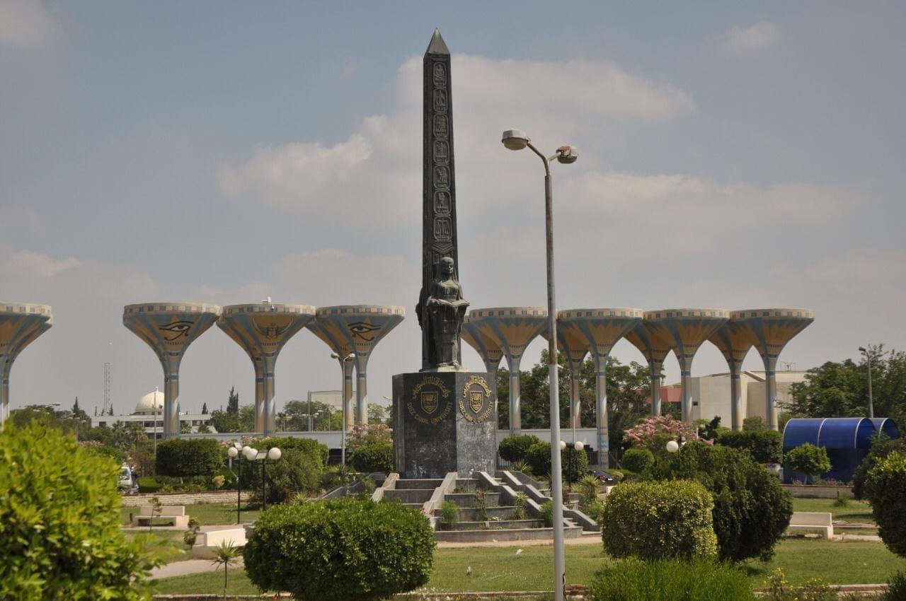 جامعة القناة 