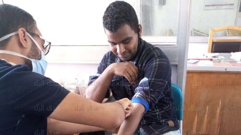 "العوال" مرشح حزب العدل يتقدم للكشف الطبي.