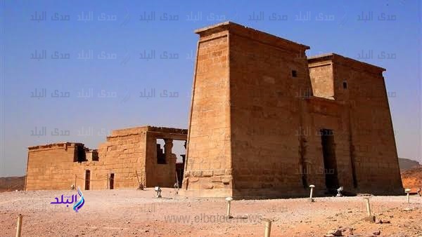  المعابد الصخرية بأسوان