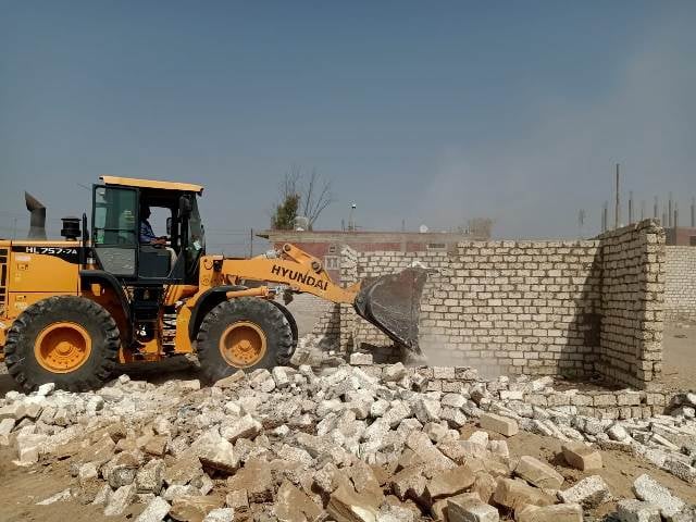 إزالة البناء المخالف