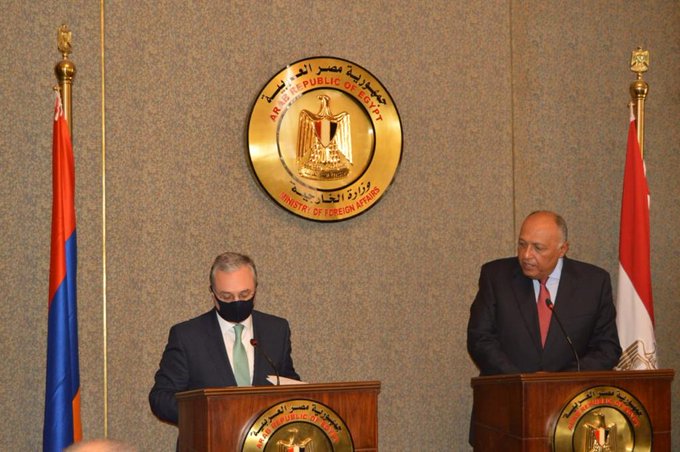جانب من وقائع المؤتمر الصحفي بين الوزيرين