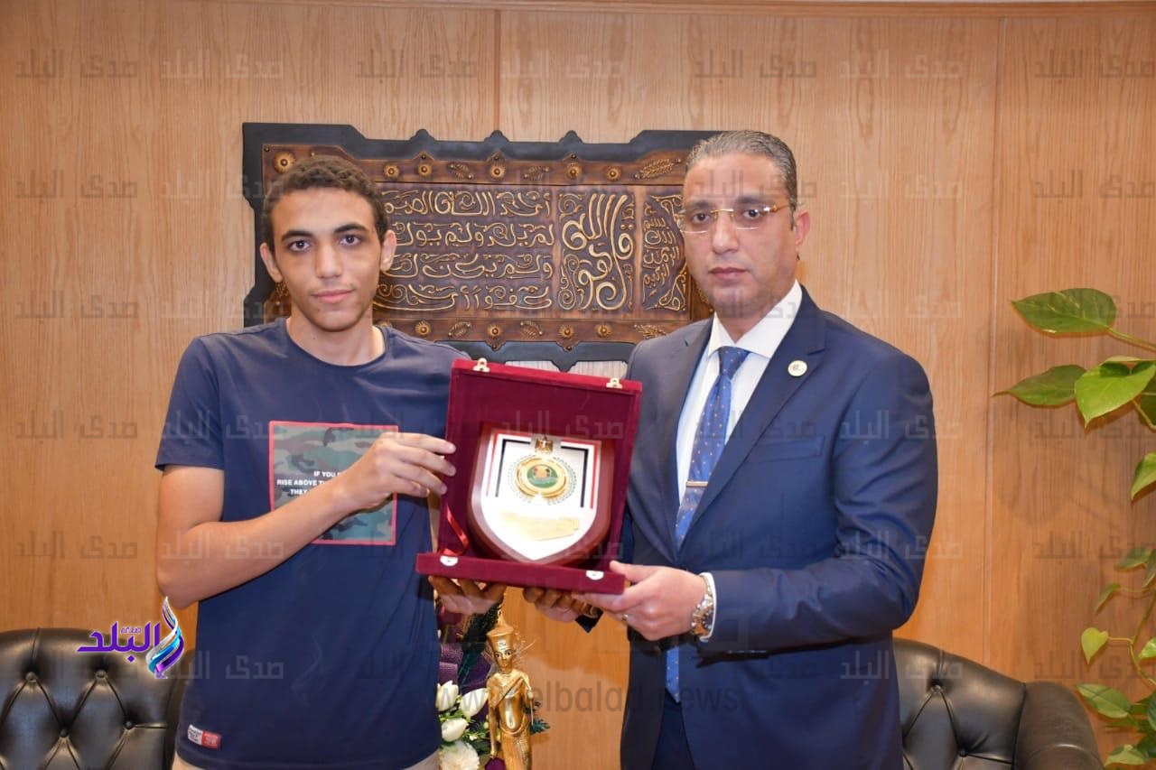 محافظ الفيوم