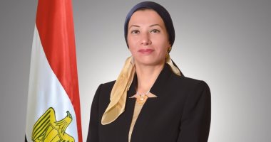 وزيرة البيئة 