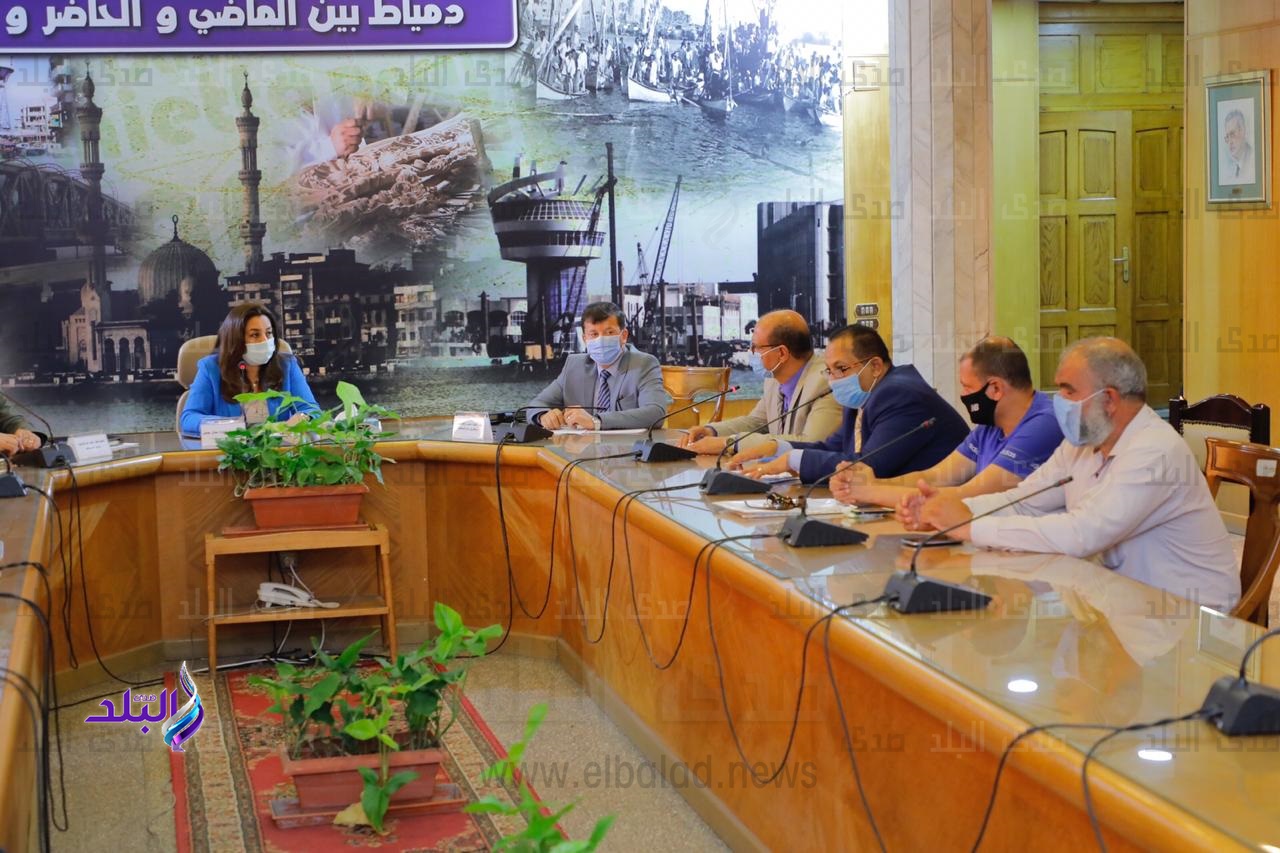 الدكتورة منال عوض محافظ دمياط