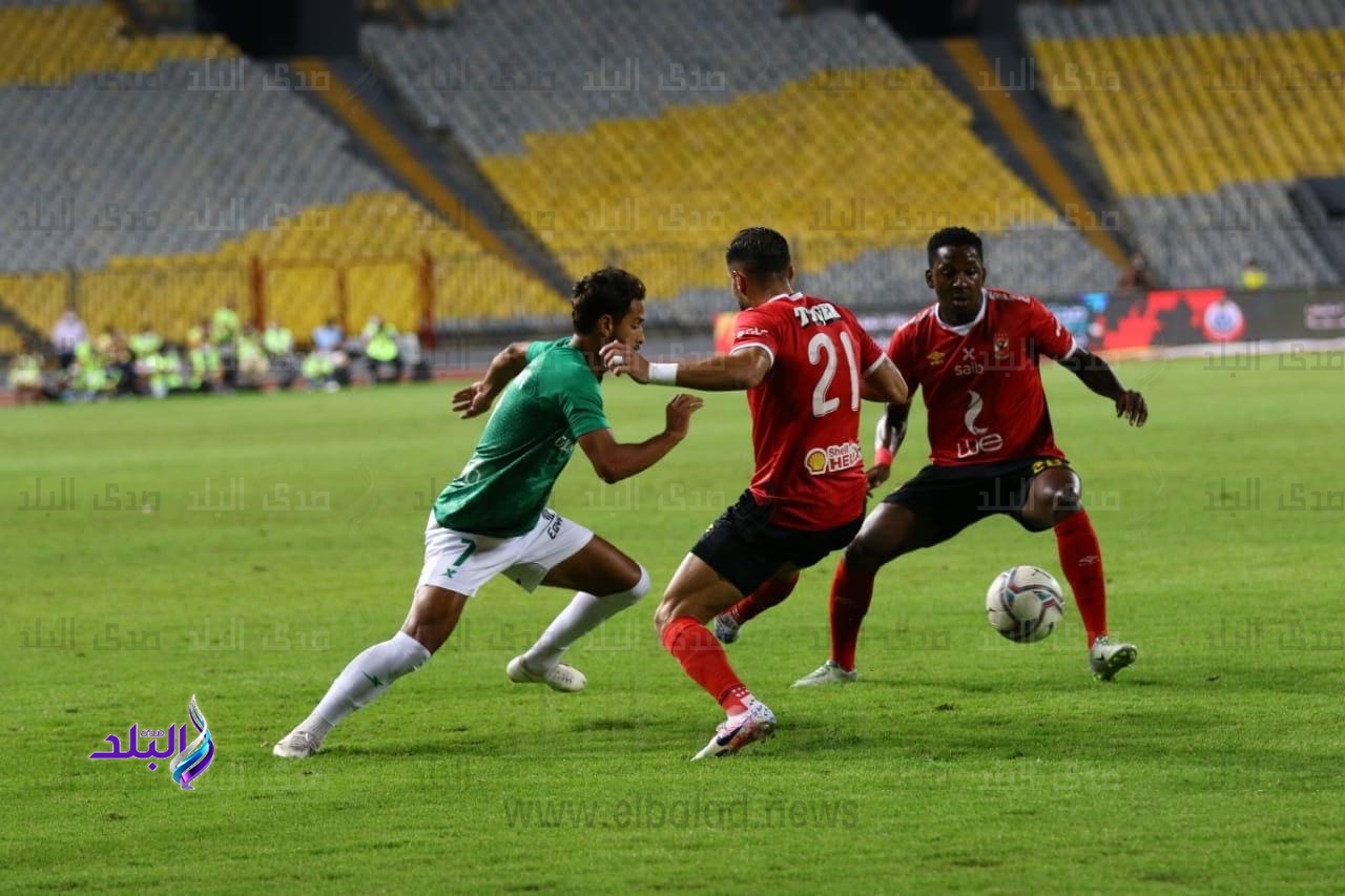 لاعبو النادي الأهلي 