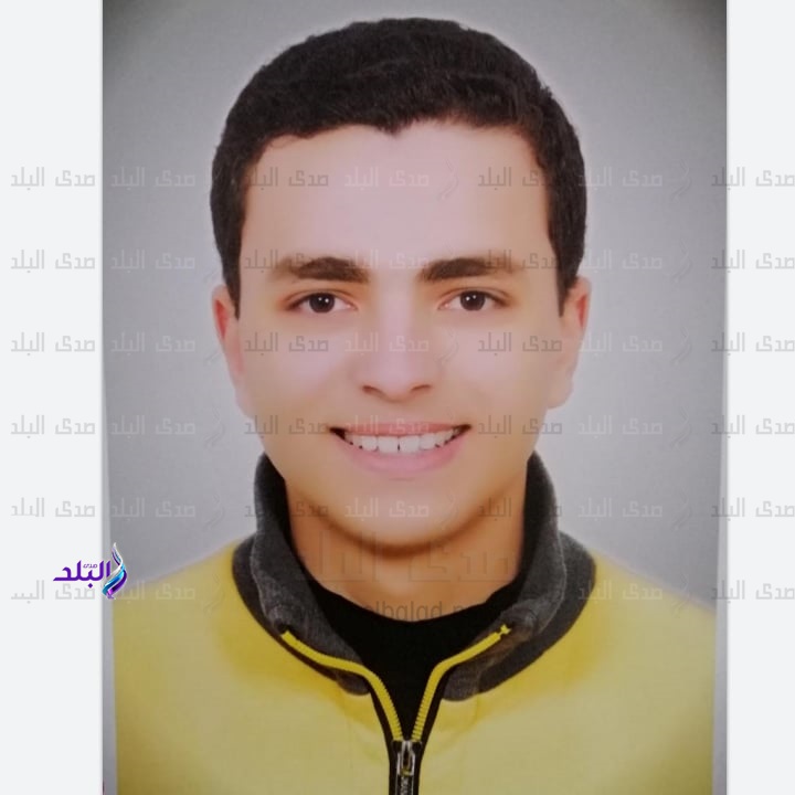  الطالب عمرو حتحوت