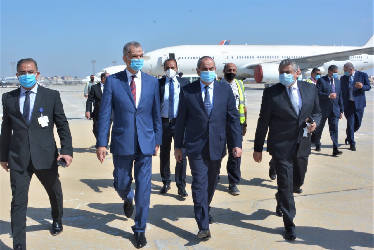 وزير الطيران 