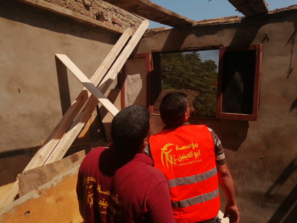 مؤسسة أبو العينين في قرية البكباشي بالجيزة