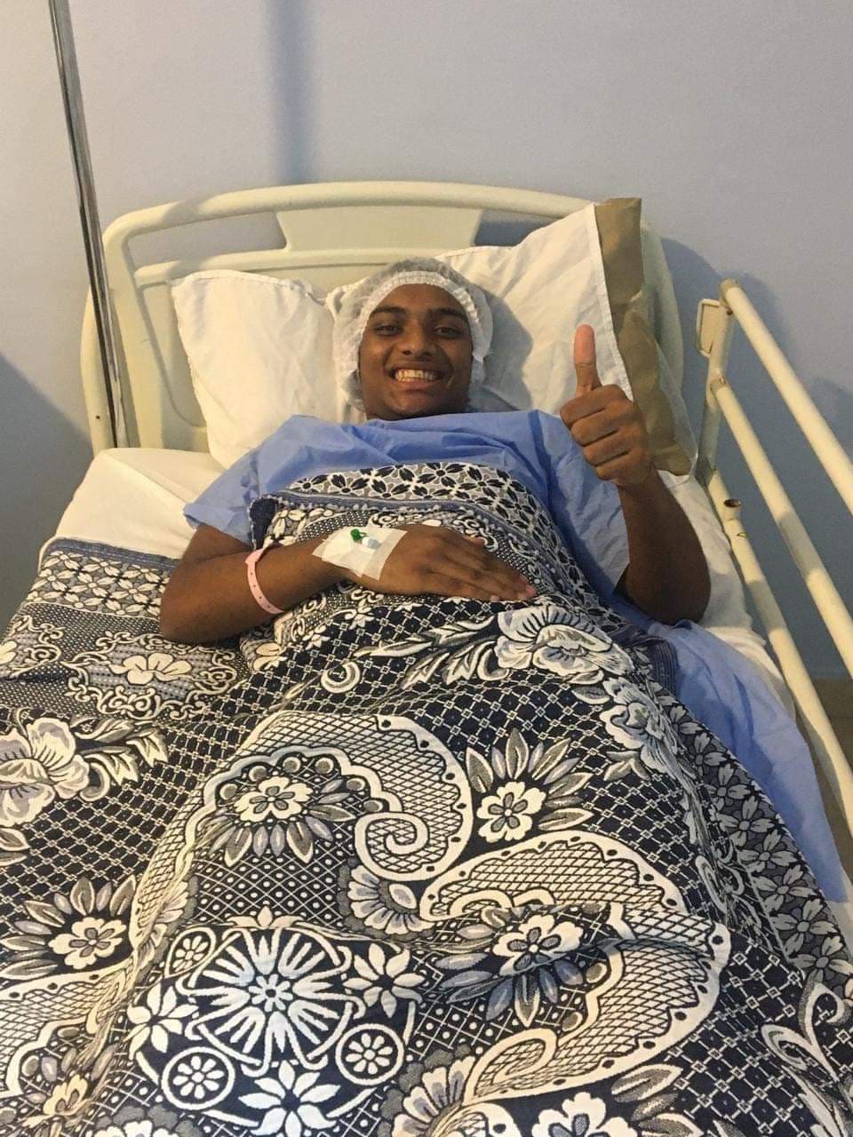 عبدالله محمود شيكا حارس مرمي فريق مرتبط اليد بالنادي