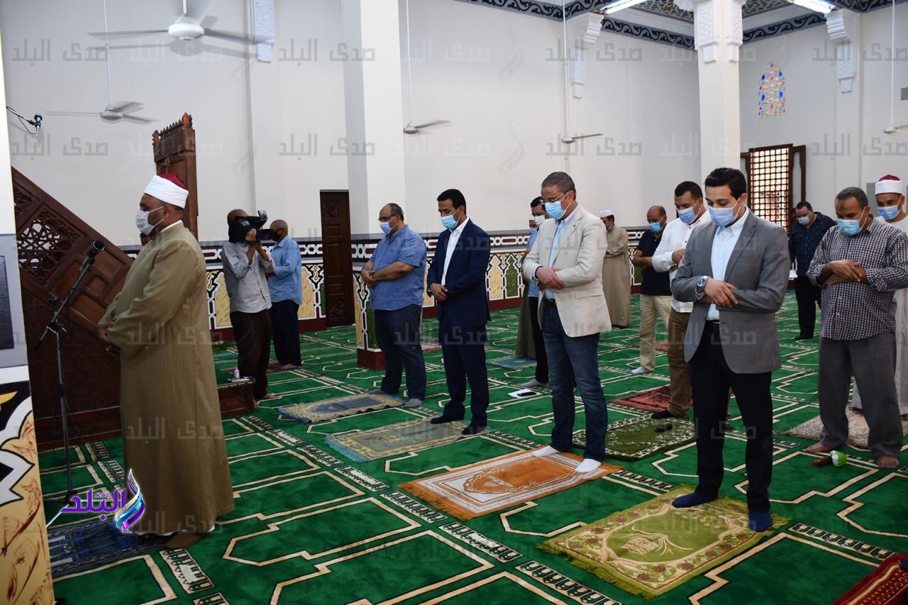الدكتور أحمد الأنصاري محافظ الفيوم