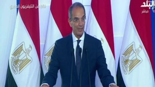 وزير الاتصالات