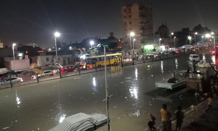 غرق الاتوستراد