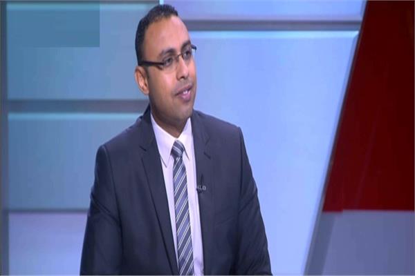  الدكتور على الادريسي الخبير الاقتصادي