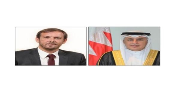 وزير السياحة البحريني ونظيره الإسرائيلي