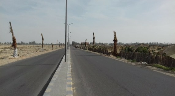  أعمال الرصف في نطاق ٦ مراكز