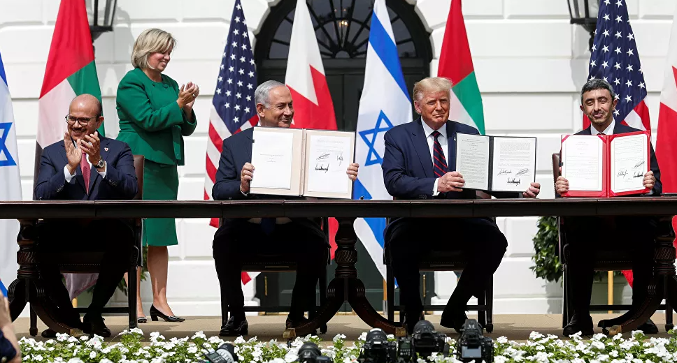 توقيع اتفاق ابراهيم بين الامارات واسرائيل