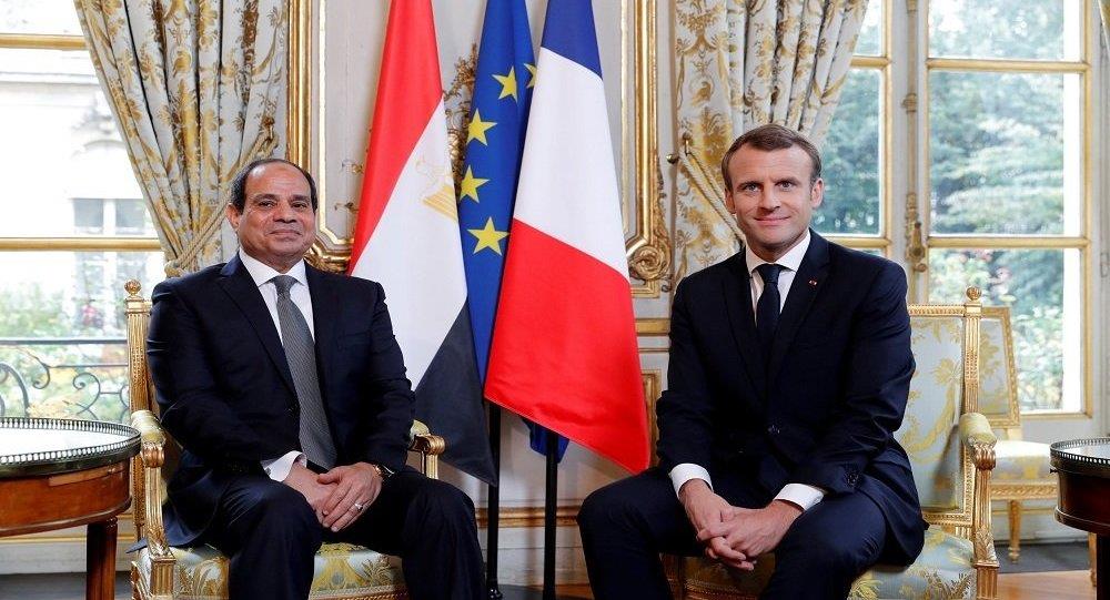 الرئيس السيسي ونظيره الفرنسي ماكرون
