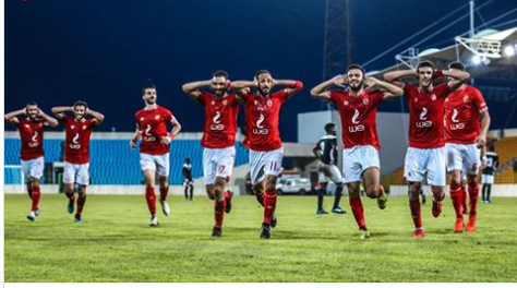 لاعبي الأهلي 