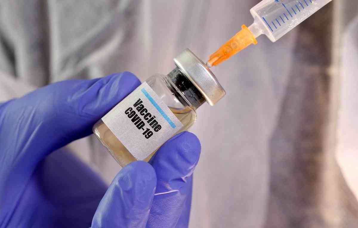أكثر من 60 ألف روسي يتلقون لقاح كورونا في موسكو