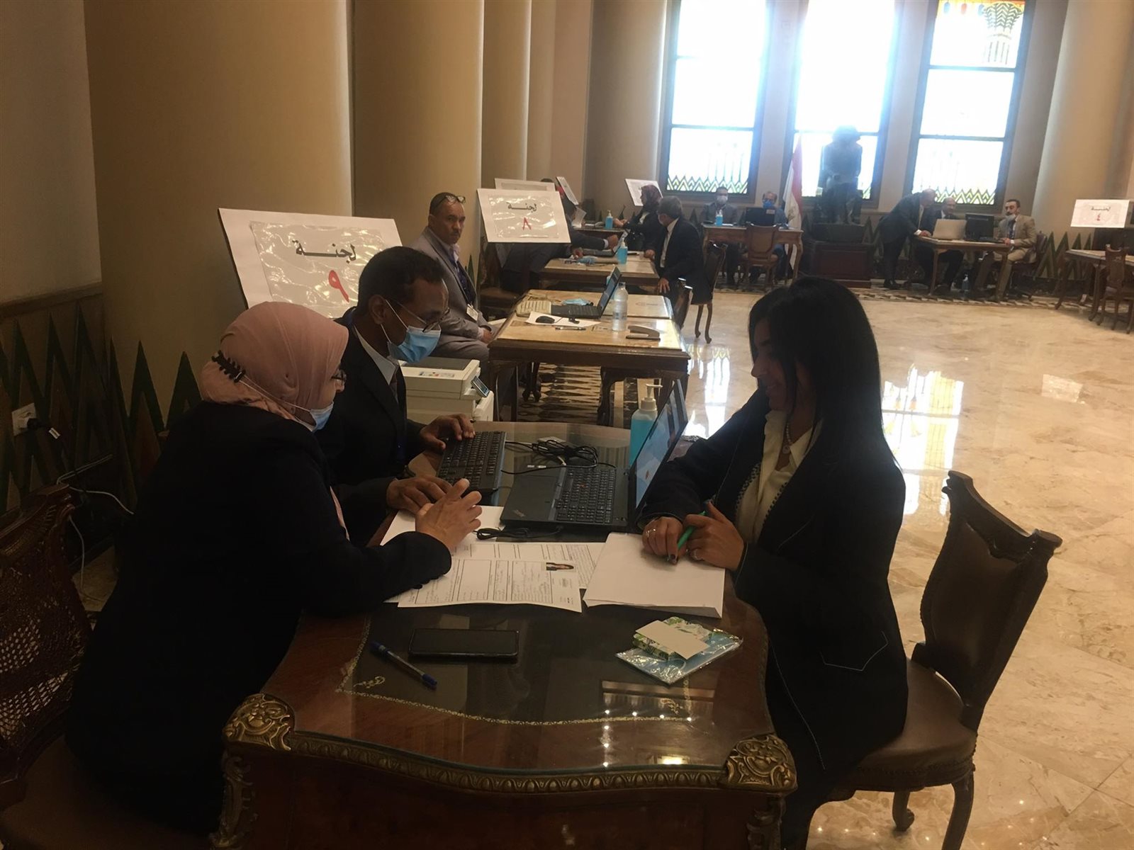 مجلس الشيوخ يستقبل أعضاءه الجدد لاستخراج الكارنيهات