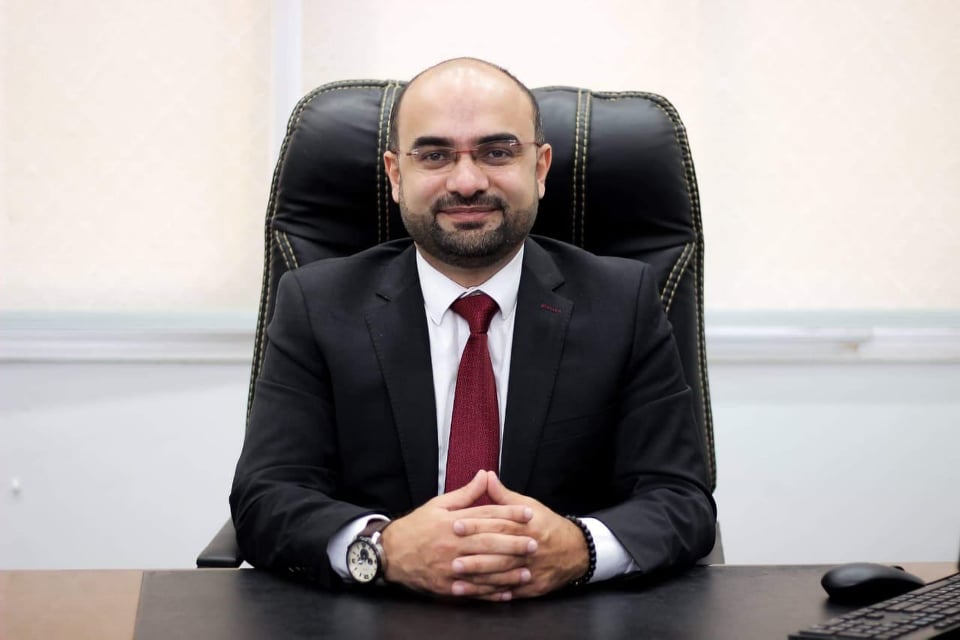 الكاتب الصحفي أحمد صبري