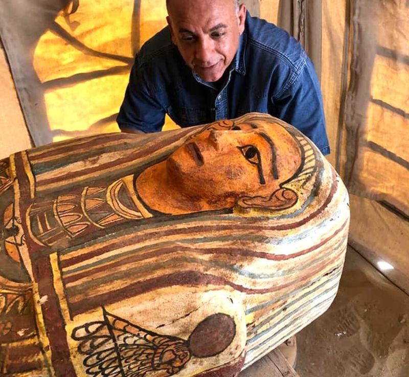 آثار آثار