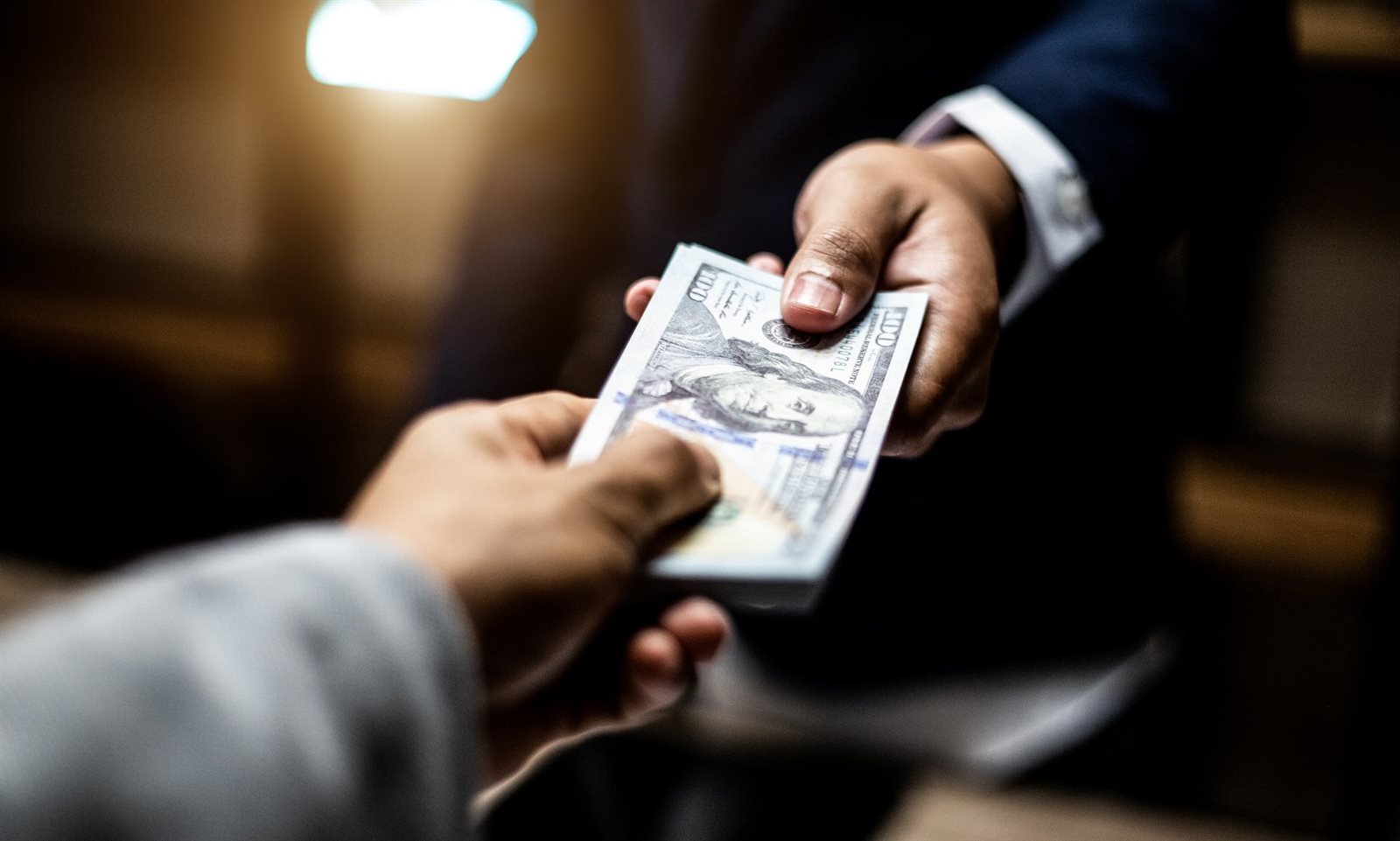 فضيحة تهز ألمانيا فضيحة تهز ألمانيا