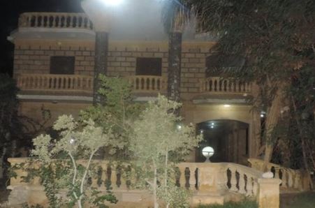 احدى المراكز 