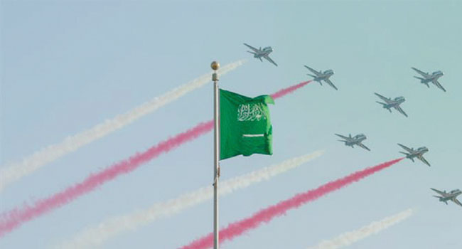 استعراض جوى بمناسبة العيد الوطنى الـ90