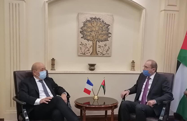 لودريان يؤكد: لا بديل عن حل الدولتين للصراع الفلسطيني الإسرا