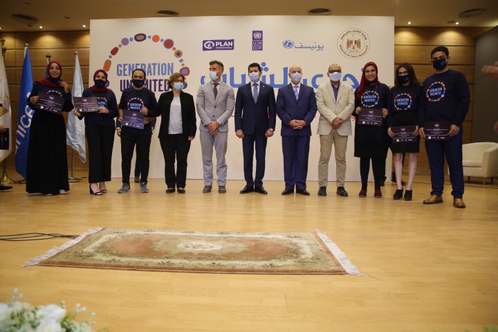 وزير الشباب والرياضة يُكرم الفائزين بمبادرة "تحدي الشباب 202