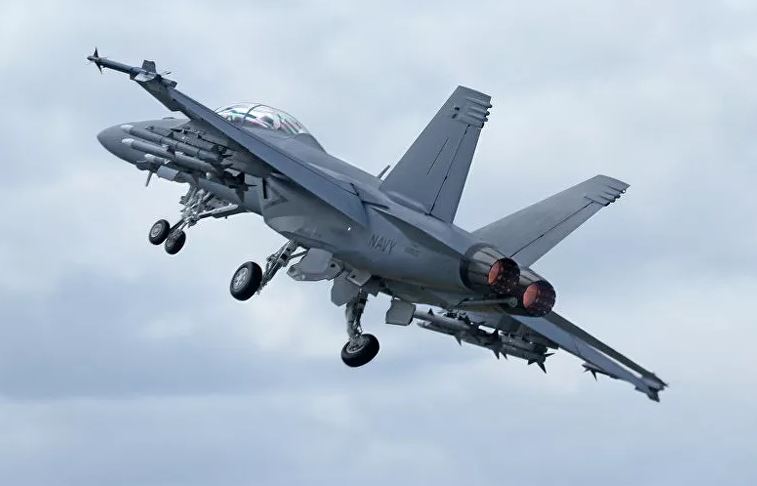 مقاتلة امريكية 