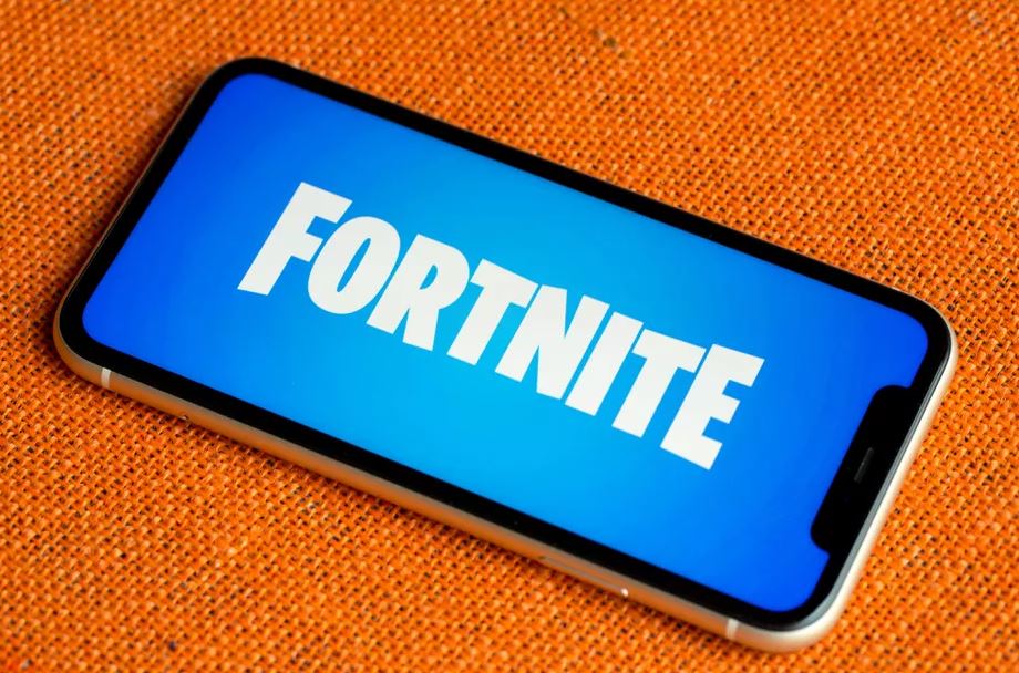 تحديث iOS 14 يزيل لعبة Fortnite نهائيا من هواتف آيفون