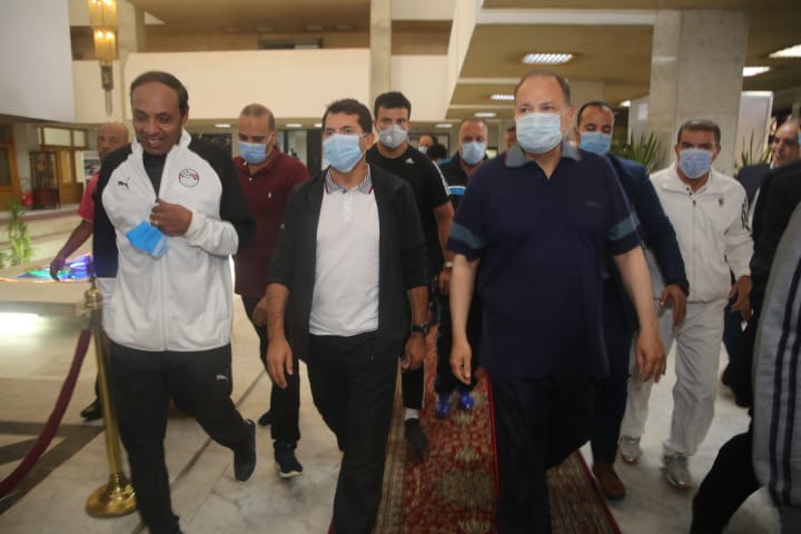 وزير الرياضة يصل أسيوط لافتتاح منشآت شبابية ورياضية