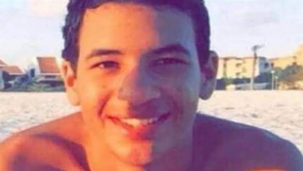 المتهم «أحمد بسام زكي» 