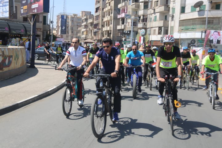 ماراثون للدراجات بقيادة وزير الرياضة