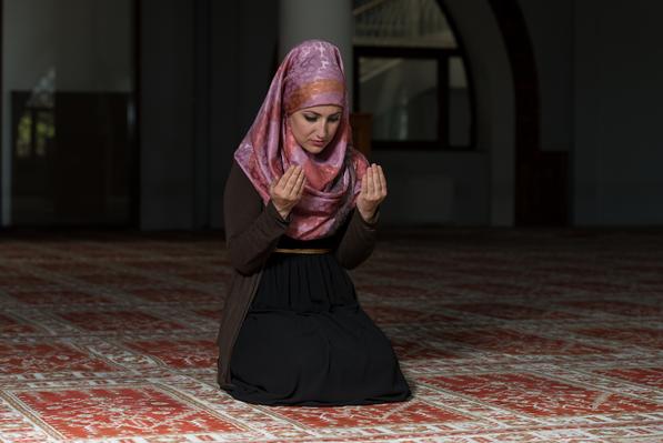 شروط لباس المرأة للصلاة شروط لباس المرأة للصلاة
