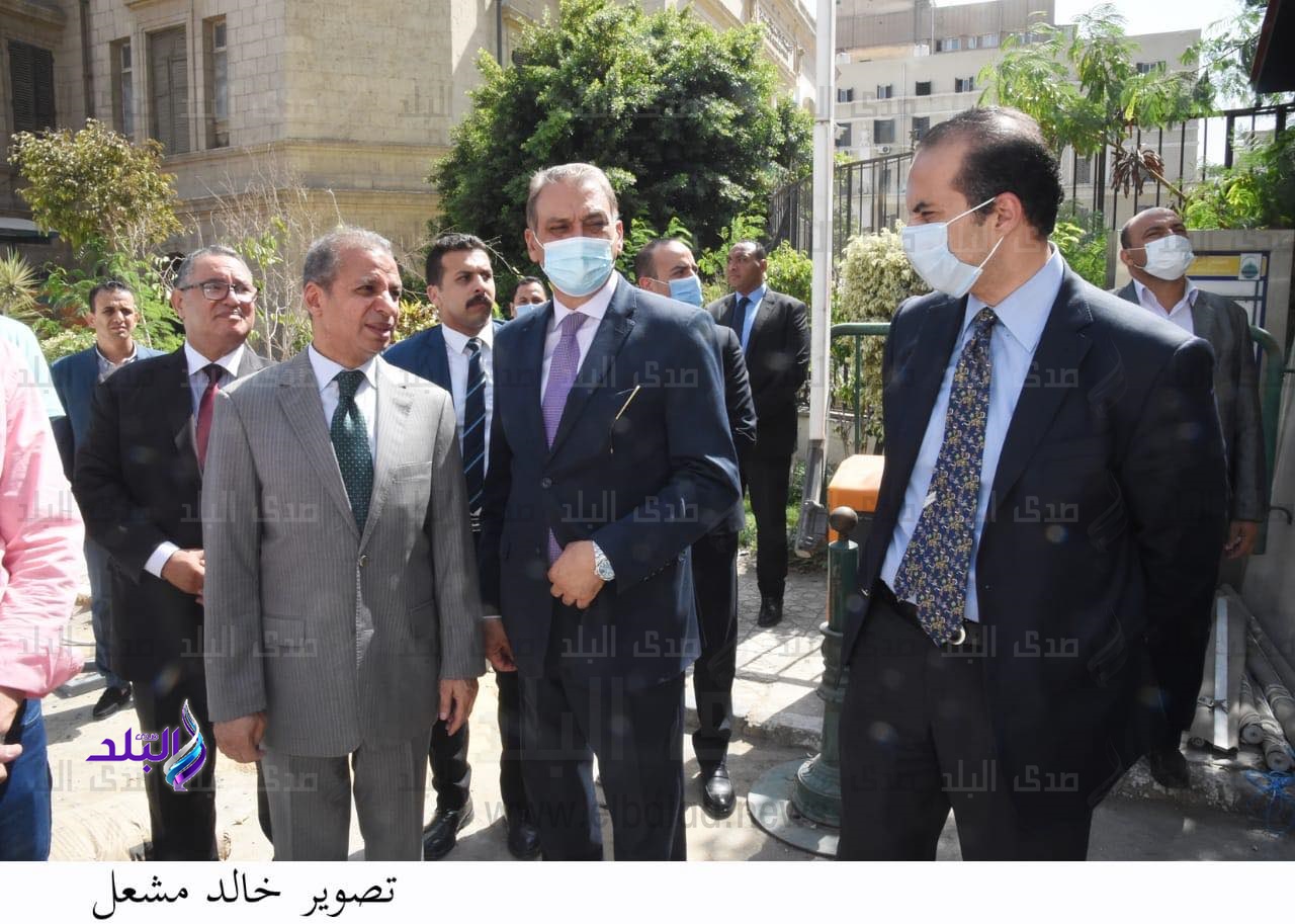 اللجنة الإدارية والمالية لمجلس الشيوخ تتفقد المبنى الرئيسى