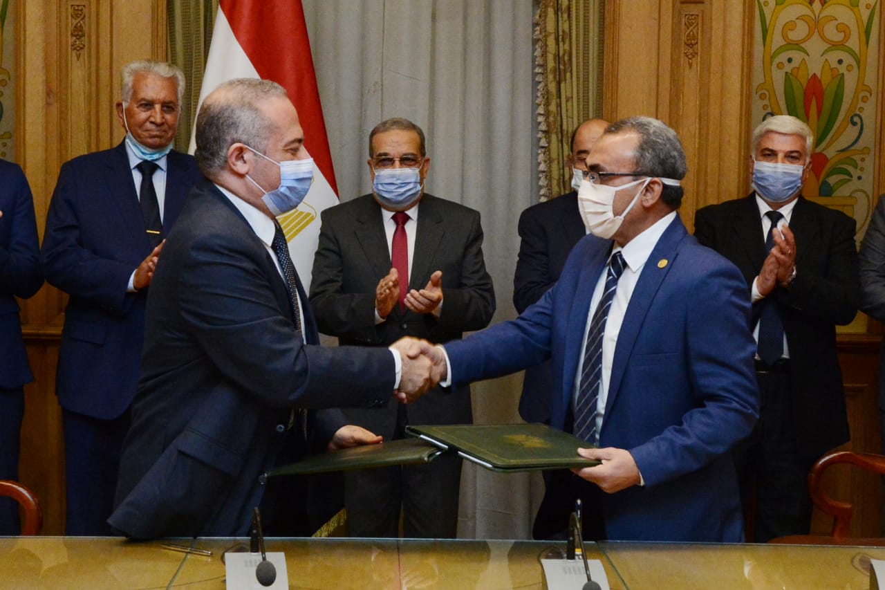 الإنتاج الحربي توقيع بروتوكول تعاون مع الأكاديمية العربية