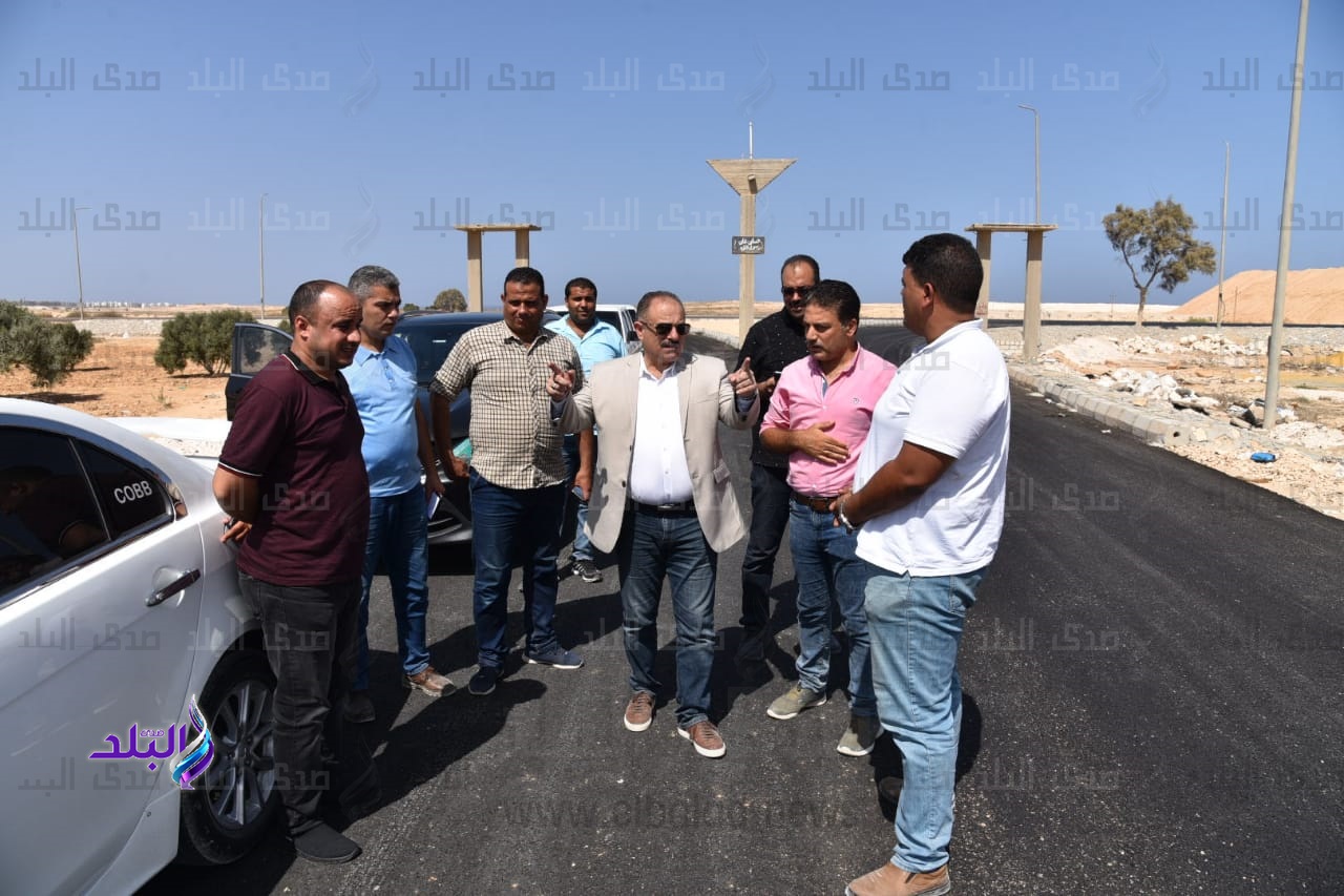 سكرتير عام مطروح يتفقد اعمال التطوير بمدينة الضبعة