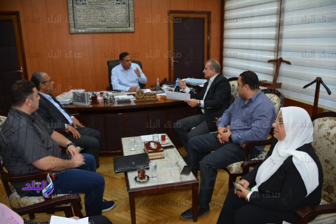  الدكتور أيمن مختار محافظ الدقهلية