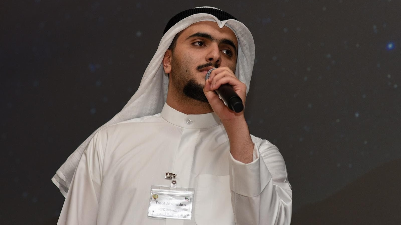الفنان الكويتي طلال سام الفنان الكويتي طلال سام