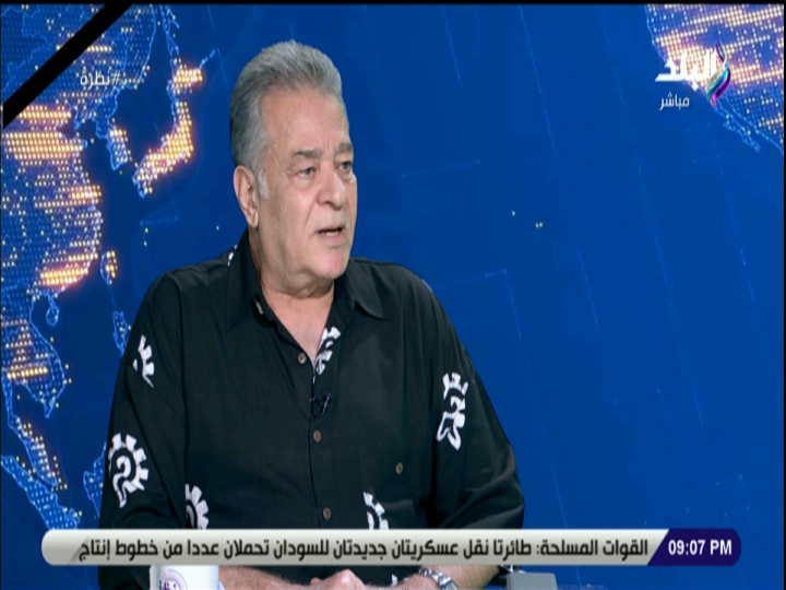 أحمد نوارالفنان التشكيلي والقناص بالجيش المصري