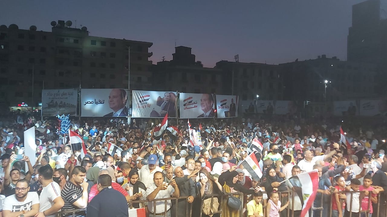 أهالي الدقهلية يحتفلون بنصر أكتوبر ومظاهرة تأييد للرئيس 