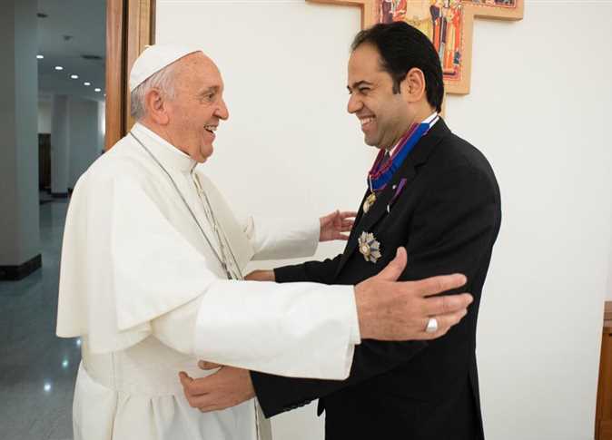 المستشار محمد عبدالسلام وبابا الفاتيكان  المستشار محمد عبدالسلام وبابا الفاتيكان