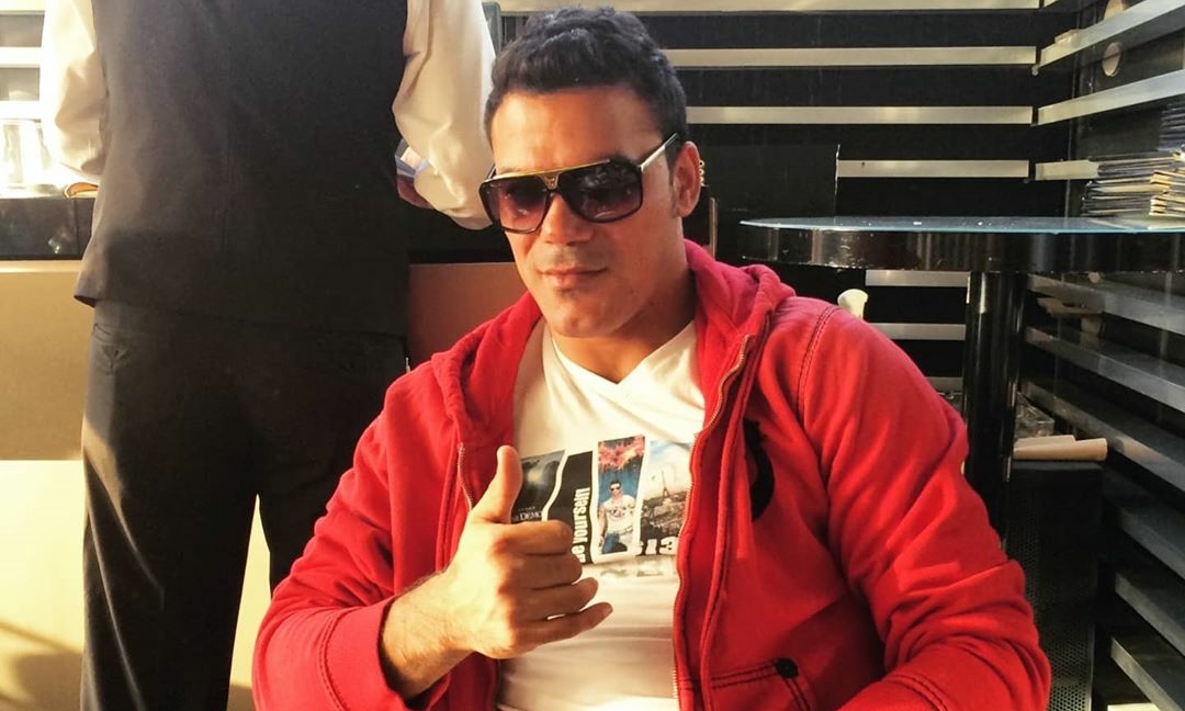 عمرو زكي