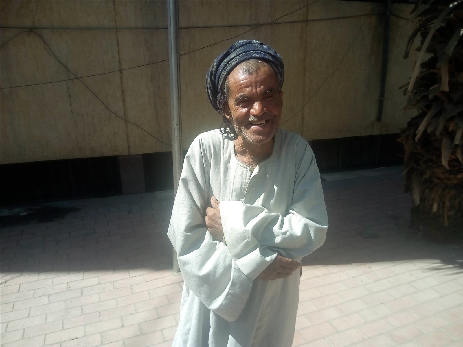 العم عاشور 