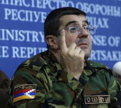 المتحدث باسم كاراباخ يكشف حقيقة إصابة رئيس الإقليم في غارة ل